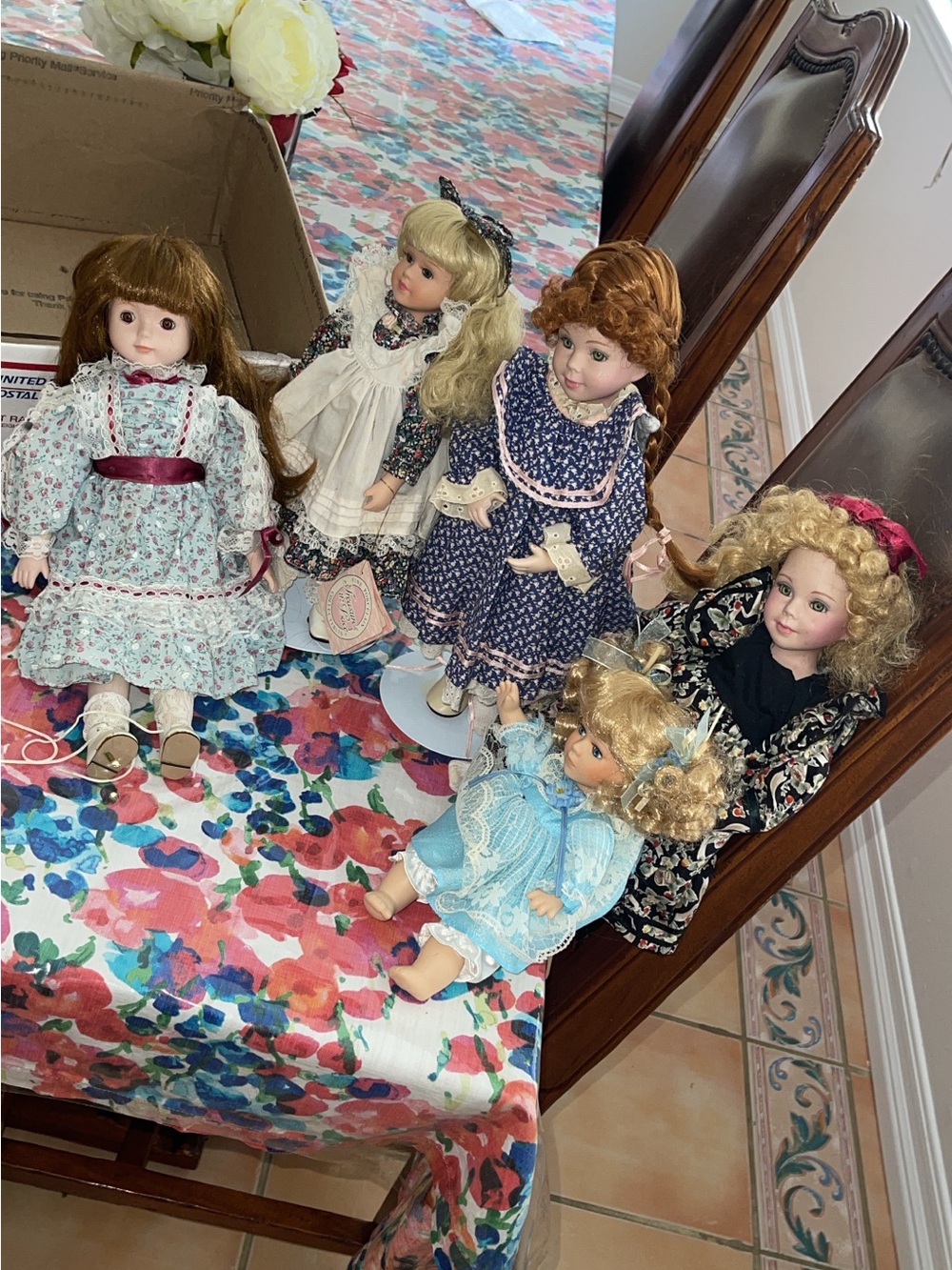 Porcelain Dolls Set of 5